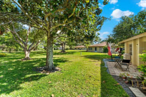 2304 LARK LANE, SARASOTA, FL 34231 - MLS#MFRA4661859