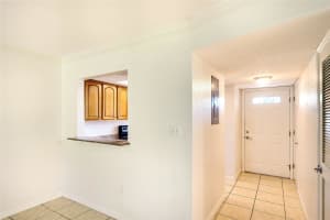 924 LA COSTA CIRCLE, SARASOTA, FL 34237 - MLS#MFRA4661866