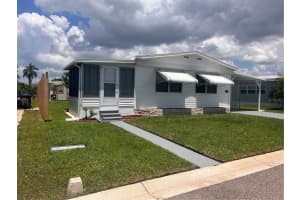 305 52ND AVENUE PLAZA, BRADENTON, FL 34203 - MLS#MFRA4661871