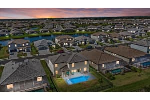 15537 White Linen Dr, BRADENTON