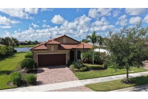 5741 Bay Pine Way, SARASOTA