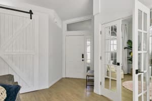 4352 EDINBRIDGE CIRCLE, SARASOTA, FL 34235 Sold 10/15/25