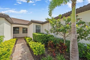 13924 VADINI STREET, VENICE, FL 34293 - MLS#MFRA4661900