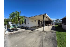 1002 51st Avenue Plz W, BRADENTON