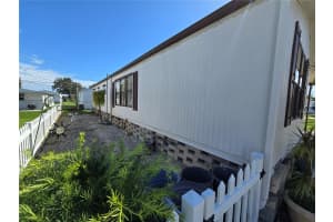 1002 51ST AVENUE PLAZA, BRADENTON, FL 34207 - MLS#MFRA4661909