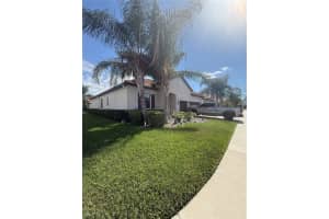 16833 BANNER SHELL PLACE, WIMAUMA, FL 33598 - MLS#MFRA4661933