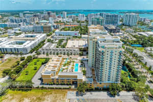 800 N TAMIAMI TRL #1010, SARASOTA, FL 34236 - MLS#MFRA4661950