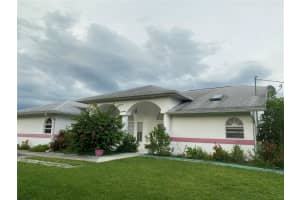 104 Fountain St, PORT CHARLOTTE