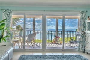 749 Manatee Ave, HOLMES BEACH