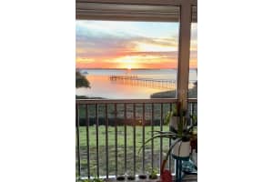 749 MANATEE AVENUE, HOLMES BEACH, FL 34217 - MLS#MFRA4661967