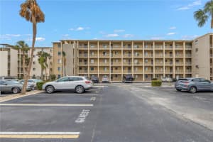 3500 Lake Bayshore Dr #k101, BRADENTON