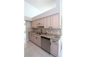 9421 FRUITLAND AVENUE, ENGLEWOOD, FL 34224 - MLS#MFRA4661976