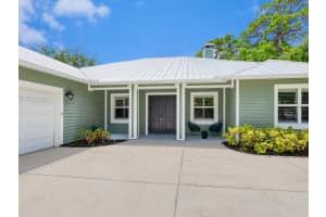 1760 ARLINGTON STREET, SARASOTA, FL 34239 - MLS#MFRA4661996