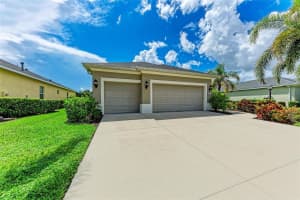 12051 FOREST PARK CIRCLE, BRADENTON, FL 34211 - MLS#MFRA4662024