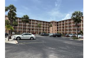 3951 LAKE BAYSHORE DRIVE, BRADENTON, FL 34205 - MLS#MFRA4662067