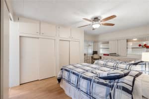 5319 CHATEAU LANE, BRADENTON, FL 34207 - MLS#MFRA4662082
