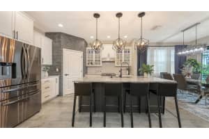 2821 ORIOLE DRIVE, SARASOTA, FL 34243 - MLS#MFRA4662092