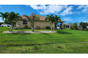 8447 BURWELL CIRCLE, PORT CHARLOTTE, FL 33981 - MLS#MFRA4662096