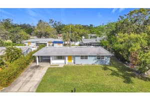 2877 MICHIGAN STREET, SARASOTA, FL 34237 - MLS#MFRA4662105