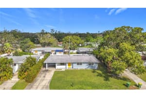 2877 MICHIGAN STREET, SARASOTA, FL 34237 - MLS#MFRA4662105