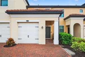 10047 CROOKED CREEK DRIVE, VENICE, FL 34293 - MLS#MFRA4662118