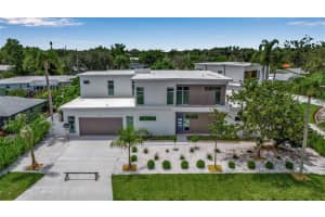 2534 GROVE STREET, SARASOTA, FL 34239 - MLS#MFRA4662120