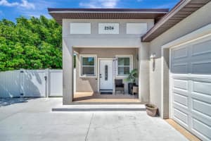 2504 FLORIDA BOULEVARD, BRADENTON, FL 34207 - MLS#MFRA4662129