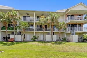 3273 MANGROVE POINT DRIVE, RUSKIN, FL 33570 - MLS#MFRA4662158