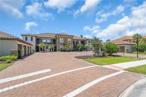 12413 Osorio Ct #101, SARASOTA