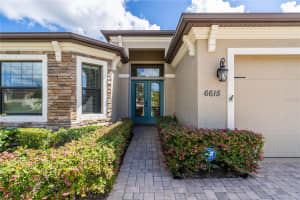 6615 35TH COURT, SARASOTA, FL 34243 - MLS#MFRA4662184