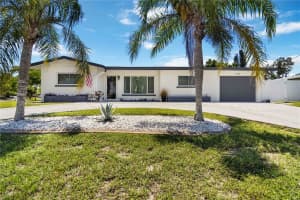 442 Hickory Rd, VENICE