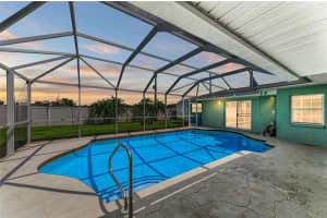 3006 21ST AVENUE, BRADENTON, FL 34205 - MLS#MFRA4662206