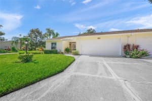 4198 OAKHURST CIRCLE, SARASOTA, FL 34233 - MLS#MFRA4662225