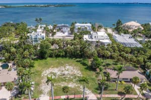 204 ADAMS DRIVE, SARASOTA, FL 34236 - MLS#MFRA4662228