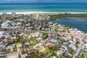 204 ADAMS DRIVE, SARASOTA, FL 34236 - MLS#MFRA4662228