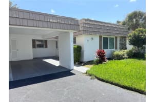 5531 Riverbluff Cir #v9, SARASOTA