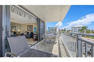 6518 MIDNIGHT PASS ROAD, SARASOTA, FL 34242 Sold 09/25/25