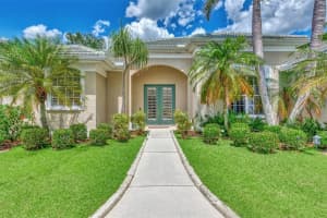 383 Cedarbrook Ct, VENICE
