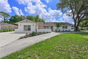 412 Bailey Rd, SARASOTA