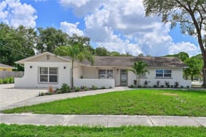 412 BAILEY ROAD, SARASOTA, FL 34237 - MLS#MFRA4662322