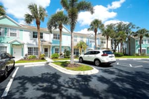 4727 SABAL KEY DRIVE, BRADENTON, FL 34203 - MLS#MFRA4662352