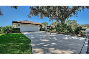 4326 OAK VIEW DRIVE, SARASOTA, FL 34232 - MLS#MFRA4662360