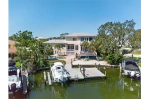 3607 FLAMINGO AVENUE, SARASOTA, FL 34242 - MLS#MFRA4662402