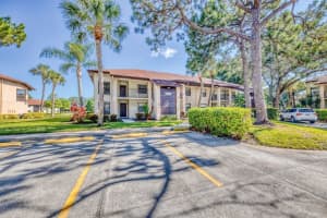 4401 46th Ave W #102, BRADENTON