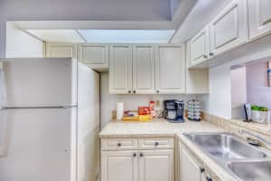 4401 46TH AVENUE, BRADENTON, FL 34210 - MLS#MFRA4662431