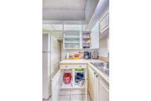 4401 46TH AVENUE, BRADENTON, FL 34210 - MLS#MFRA4662431