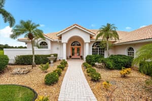 8329 EAGLE LAKE DRIVE, SARASOTA, FL 34241 - MLS#MFRA4662443