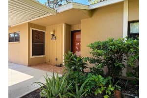 4822 Village Gardens Dr #112, SARASOTA