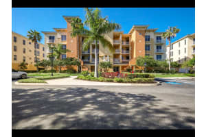 6430 WATERCREST WAY, LAKEWOOD RANCH, FL 34202 - MLS#MFRA4662451