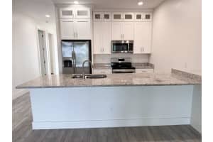 2301 MAGDALINA DRIVE, PUNTA GORDA, FL 33950 - MLS#MFRA4662477